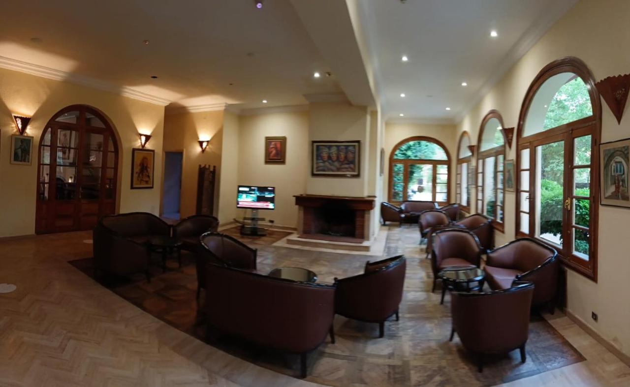 Hotel Panorama 艾兹鲁 外观 照片
