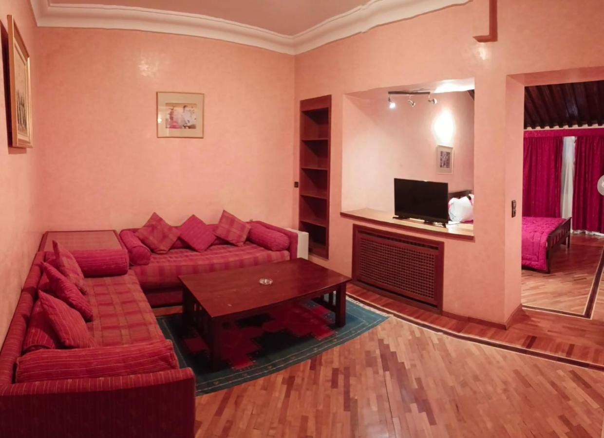 Hotel Panorama 艾兹鲁 外观 照片
